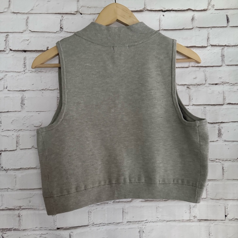 Cropped 3/4 Zipper‎ Sweater Vest - Picture 2 of 4